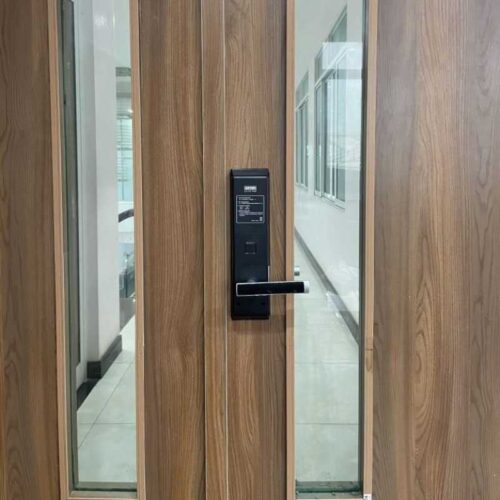 Hình khóa vân tay thông minh GIOVANI GSL-K66BS